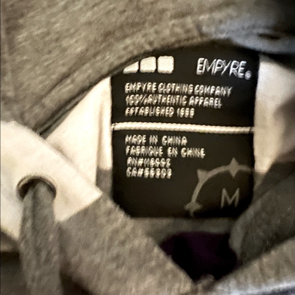 Empyre Size Medium, Excellent Condition. No Stains, marks, tears.